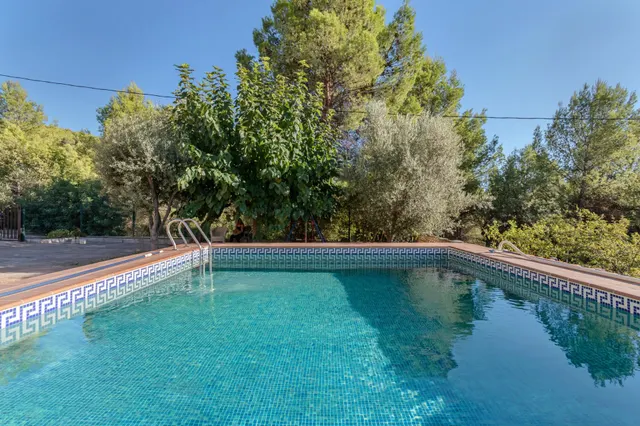 Casa con piscina — 25