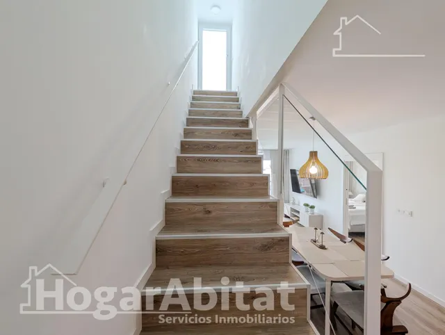 PRECIOSO ÁTICO SEMINUEVO CON PISCINA, GARAJE Y TRASTERO — 43