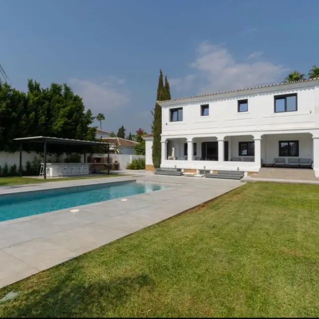 Villa 6 habitaciones 540m² en alquiler - Marbella - foto 2