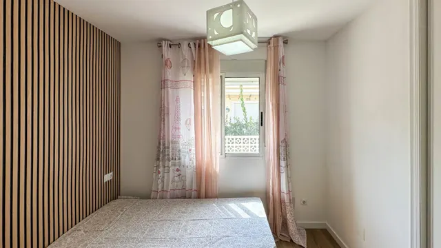 Venta de chalet adosado en ORIHUELA COSTA (LAS FILIPINAS) — 32