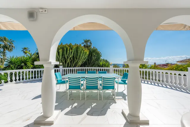 Chalet 7 habitaciones 420m² en venta - Altos de Estepona — 8