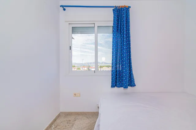 PISO DE 2 DORMITORIOS y 2 BAÑO, CON GARAJE Y TRASTERO — 11