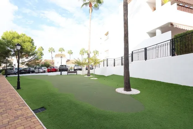 Apartamento frente a Villamartin Golf — 24