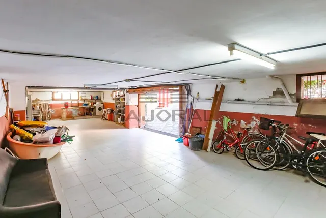 PLANTA BAJA A 200 METROS DE LA PLAYA CON GARAJE CERRADO PARA 4 COCHES. — 43