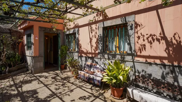 CASA REFORMADA CON AMPLIO TERRENO EN LA SOLANA, SAN MATEO — 16