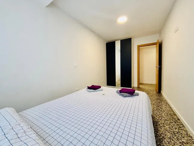 Oferta especial hasta final de año. Vivienda frente centro médico de Beniopa. carrer 1 de Maig — 24