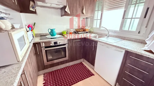 VIVIENDA UNIFAMILIAR CON TERRAZA EN SAN CIBRAO DAS VIÑAS - foto 2