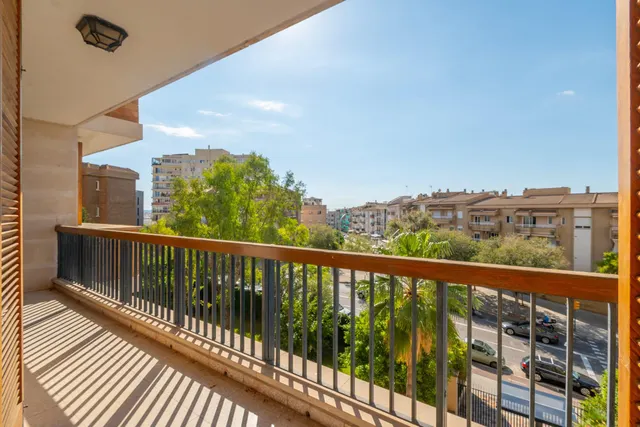 Exclusiva vivienda de alto standing con amplias terrazas, piscina y gran potencial en Son Dameto, Palma — 38