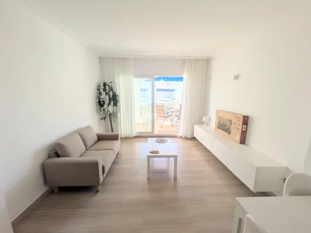 Piso en Puerto Marina, Benalmadena — 6