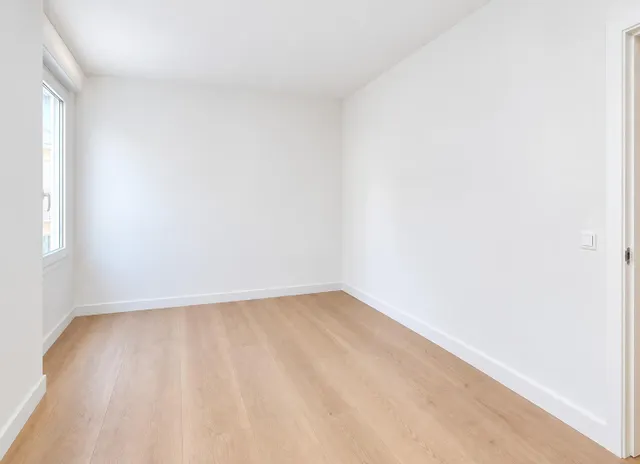 Piso 4 habitaciones 170m² en venta - Metro bilbao — 34