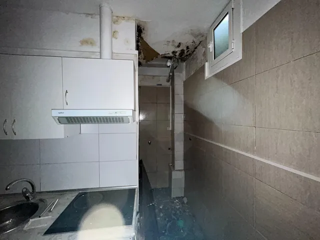 Piso planta -1 Sotano en Calle Natzaret, Barcelona — 5