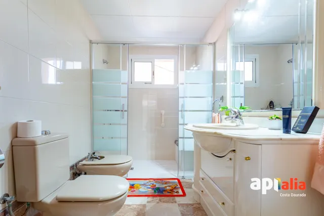 CHALET EN EL CENTRO DE SALOU 5 habitaciones — 7