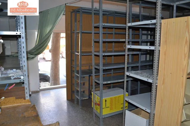 INTERESANTE LOCAL COMERCIAL EN VENTA EN ZONA estación-PARQUE LINEAL — 8