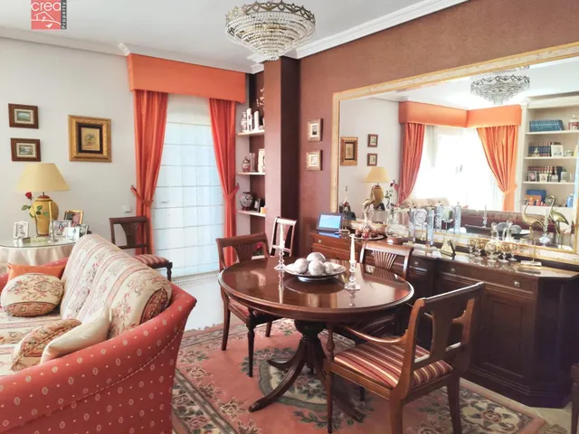 SE VENDE CHALET EN LA MEJOR ZONA DE TORRE PACHECO — 41