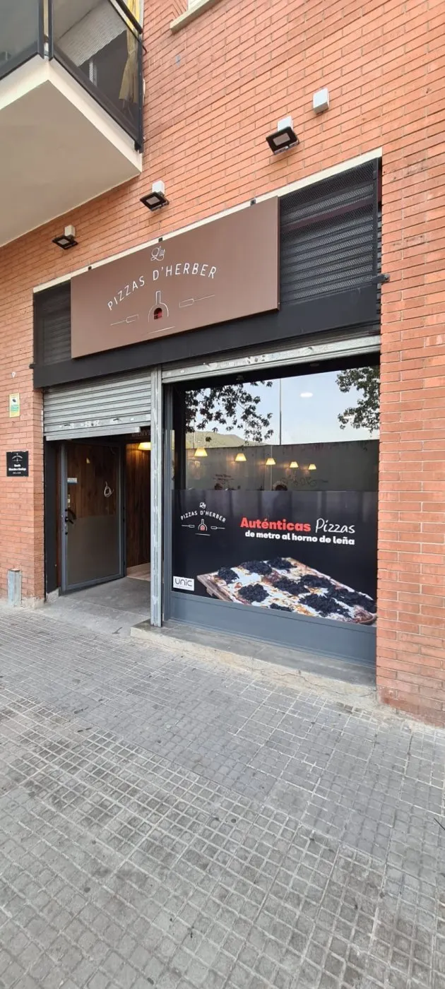 LOCAL EN LLOGUER (TRASPÀS DE NEGOCI) — 4