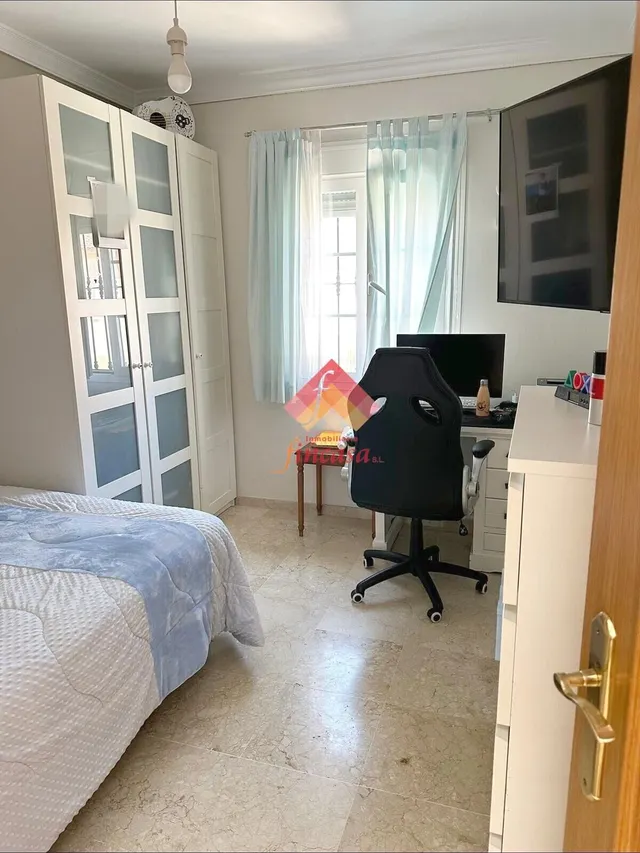 Estupenda casa adosada en la zona de arenal — 9