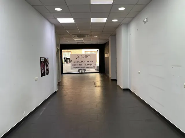 ALQUILER COMERCIAL EN EL CENTRO DE ANTEQUERA — 10