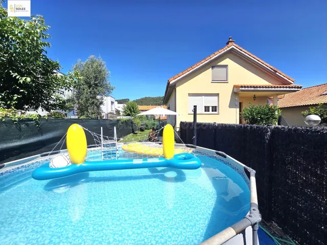 PRECIOSO CHALET INDIVIDUAL EN PARBAYÓN