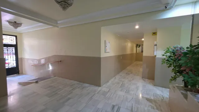 GRAN APARTAMENTO EN TORREVIEJA: 3 HAB, 2 BAÑO — 2