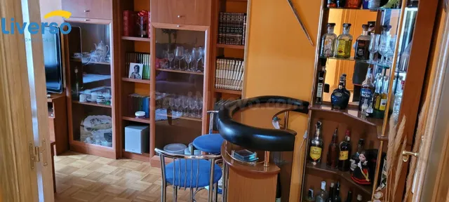 OS PRESENTAMOS ESTE MAGNIFICO DUPLEX EN BELORADO CON GARAJE INCLUIDO Y UNA HABITACIÓN EN LA PRIMERA PLANTA. — 4