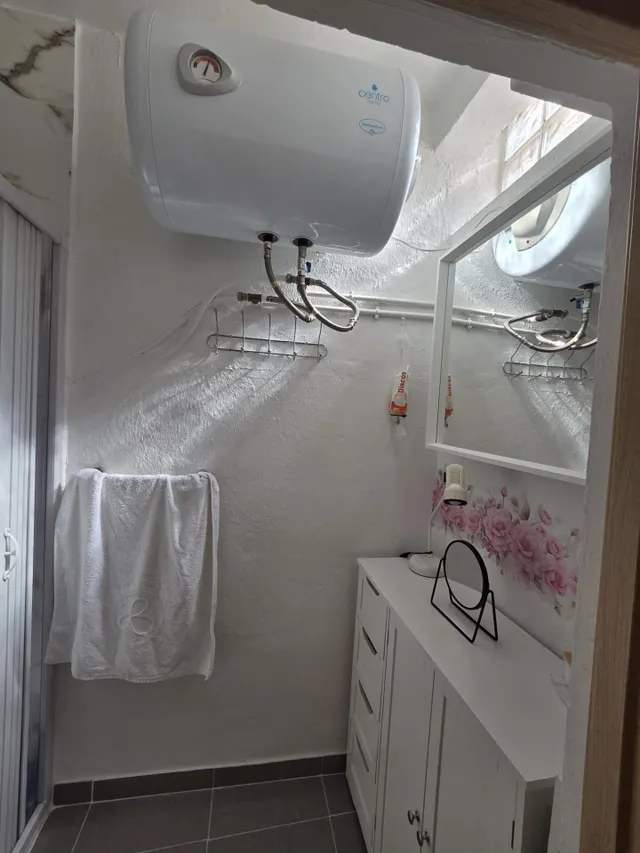 Encantadora casa con dos apartamentos independientes  en Picadueñas — 23