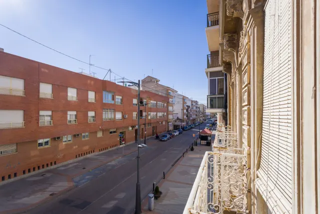 EDIFICIO HISTORICO EN PLENO CENTRO DE LA UNION — 15