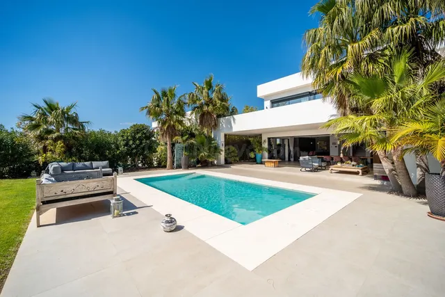Chalet 4 habitaciones 538m² en venta - Riviera del sol