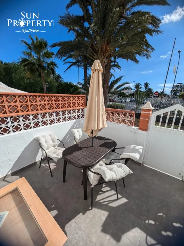 APARTAMENTO DE 4 DORMITORIOS EN COSTA DEL SILENCIO - foto 2