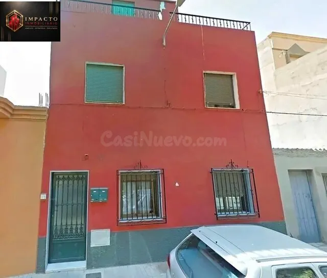 Oportunidad de Inversión en La Cañada-Almería: Piso a Reform