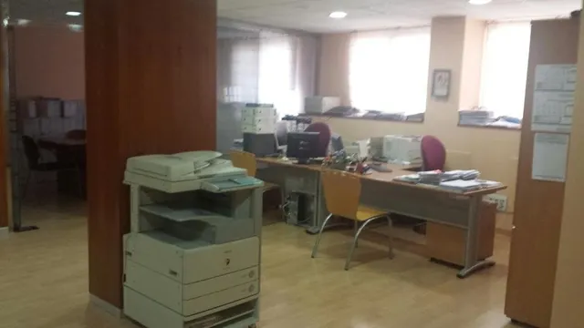 ALQUILER CON OPCIÓN DE COMPRA 150€/MES COOPROPIEDAD DE  DESPACHO SEMINUEVO Y ACONDICIONADO. — 10