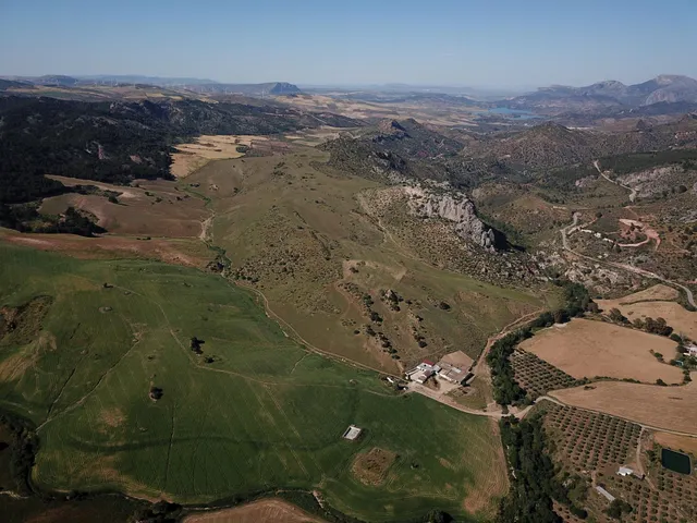 Impresionante finca edificable cerca de Málaga — 34