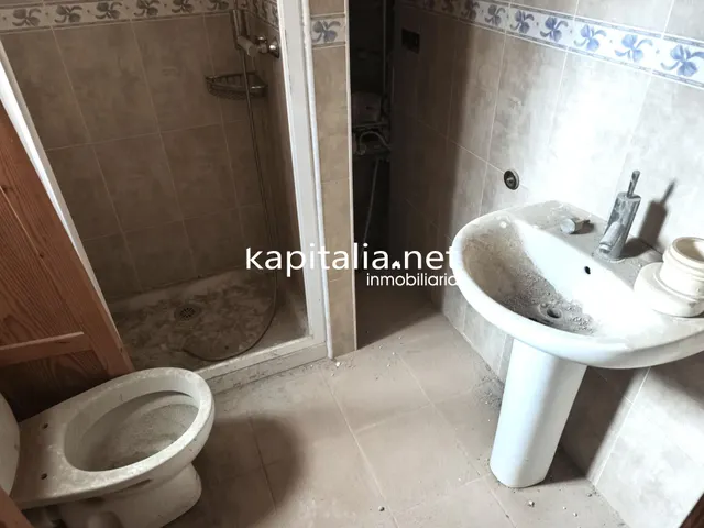 CASA PARA REFORMAR A LA VENTA EN COCENTAINA — 10