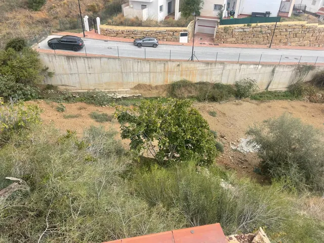 se vende suelo urbano en la carretera de Mijas Pueblo con vistas al mar — 10
