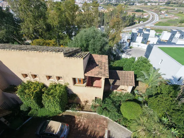 Chalet 6 habitaciones 467m² en venta - Costa Del Sol — 6