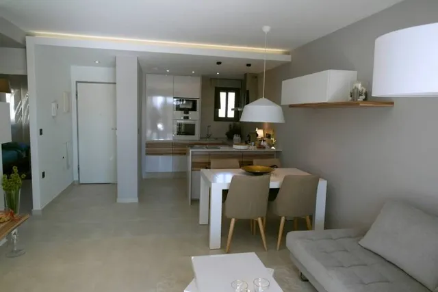 Obra Nueva. Bungalows desde 219.000 €. 2 y 3 dormitorios y 2 baños. Piscina comunitaria. — 15