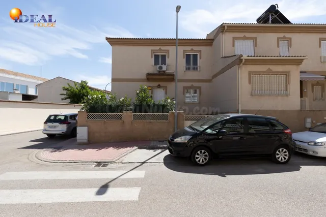 La casa que lo tiene todo en Santa Fe: amplitud, confort y u