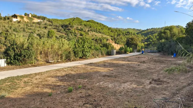Amplia Casa con Terreno en Can Nicolau de Dalt , Castellbisbal, Ideal para Entrar a Vivir — 19