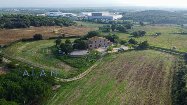 ESPECTACULAR MASIA DEL 1700 EN MAÇANET DE LA SELVA — 26
