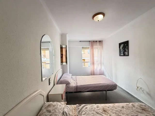 Apartamento 2 habitaciones 84m² en venta - Estacion de autobuses — 13