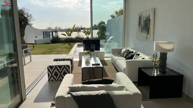 Espectacular Villa en venta con vistas al mar y montaña en M - foto 5