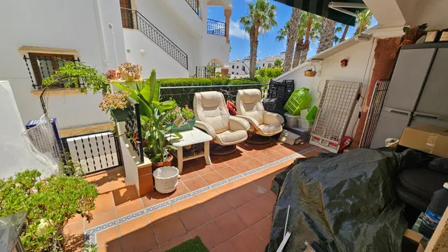 Casa 2 habitaciones 97m² en venta - PAU 8 — 17
