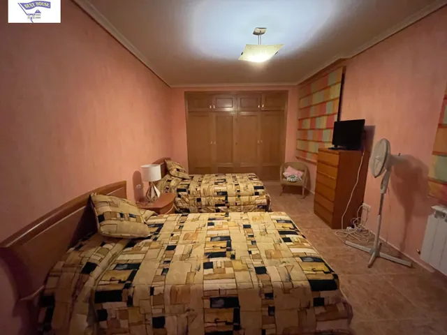 CASA EN ALCARAZ — 7