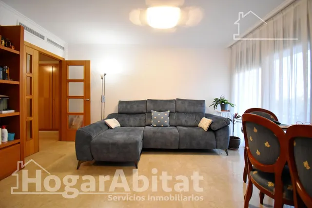 ¡Hogar de lujo! Muy amplio y luminoso en residencial con piscina, ascensor y dos terrazas — 38