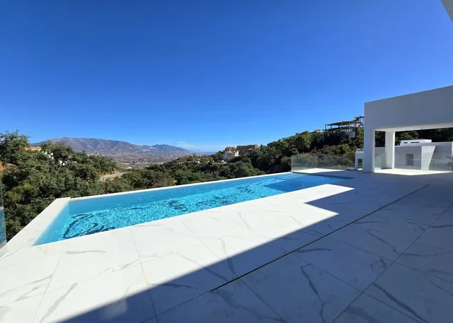 Chalet 4 habitaciones 297m² en venta - Marbella — 17