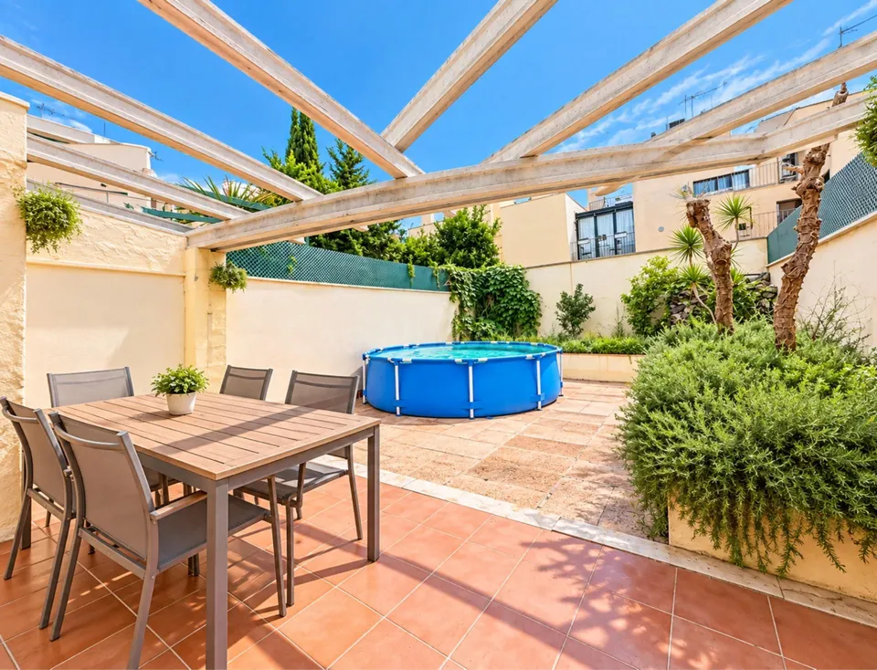 DÚPLEX CON ENCANTO Y GRAN POTENCIAL EN BINISSALEM