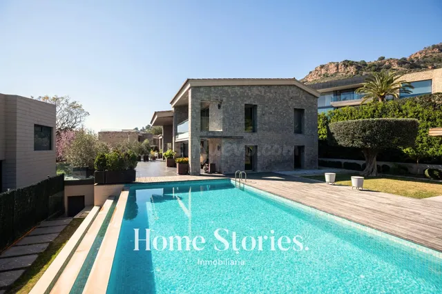 Casa 3 habitaciones 646m² en venta - Los Monasterios - El Pi