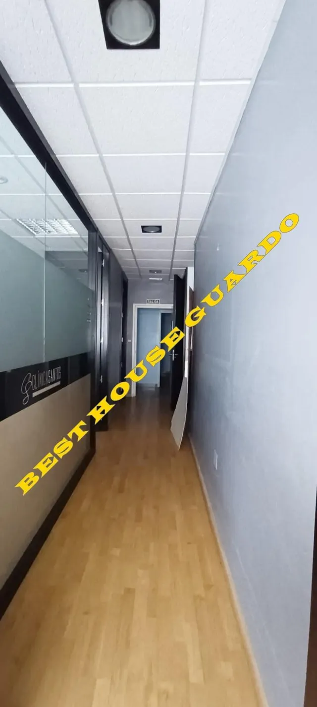 LOCAL COMERCIAL EN GUARDO — 2