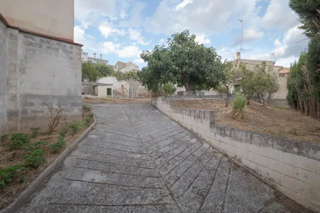 Parcela de 551m2 en Alfacar para vivienda unifamiliar o plurifamiliar — 4