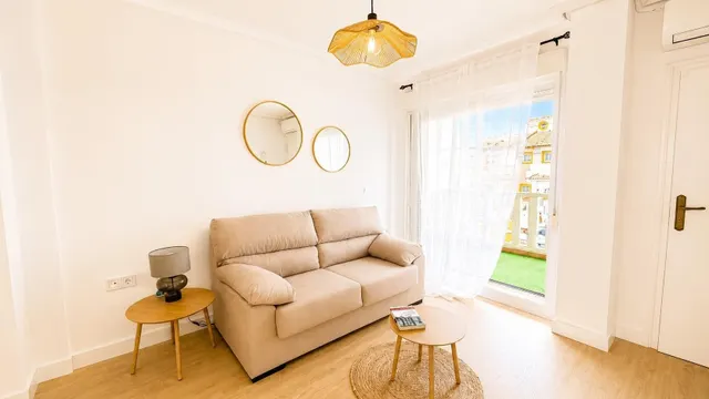 APARTAMENTO EN MONTEZENIA CON PISCINA Y LISTO PARA ENTRAR A  - foto 4