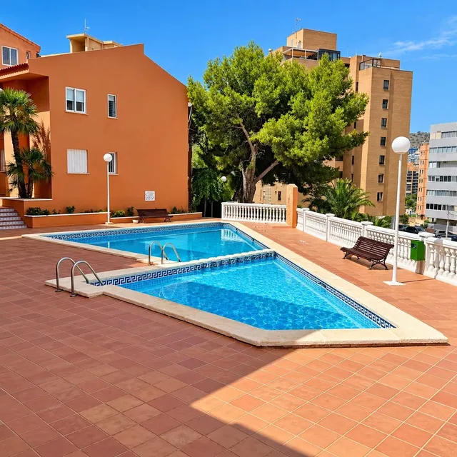 Apartamento en venta reformado en la Cala de Benidorm. www.inmoeurogroup.com — 8